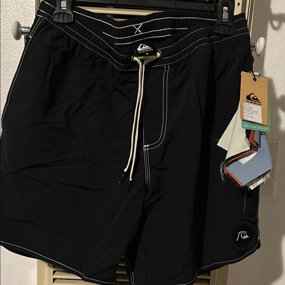 Quiksilver Black Athletic Shorts Quick-Dry Fabric